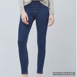 Stradivarius Dark‎ Wash Stretch Jeggings Skinny Fit Size 6